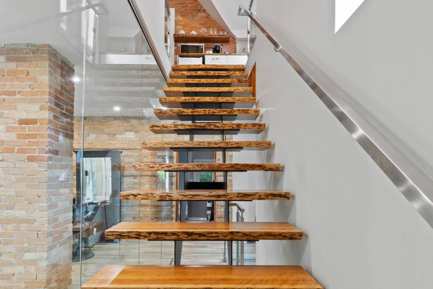 קיטצ'נר Entire 1 Bedroom Apartment Across From Google - Br5 מראה חיצוני תמונה