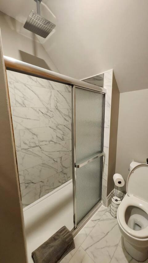 קיטצ'נר Entire 1 Bedroom Apartment Across From Google - Br5 מראה חיצוני תמונה